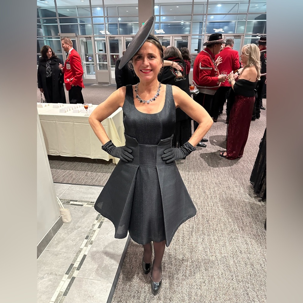 Badgley Mischka black dress